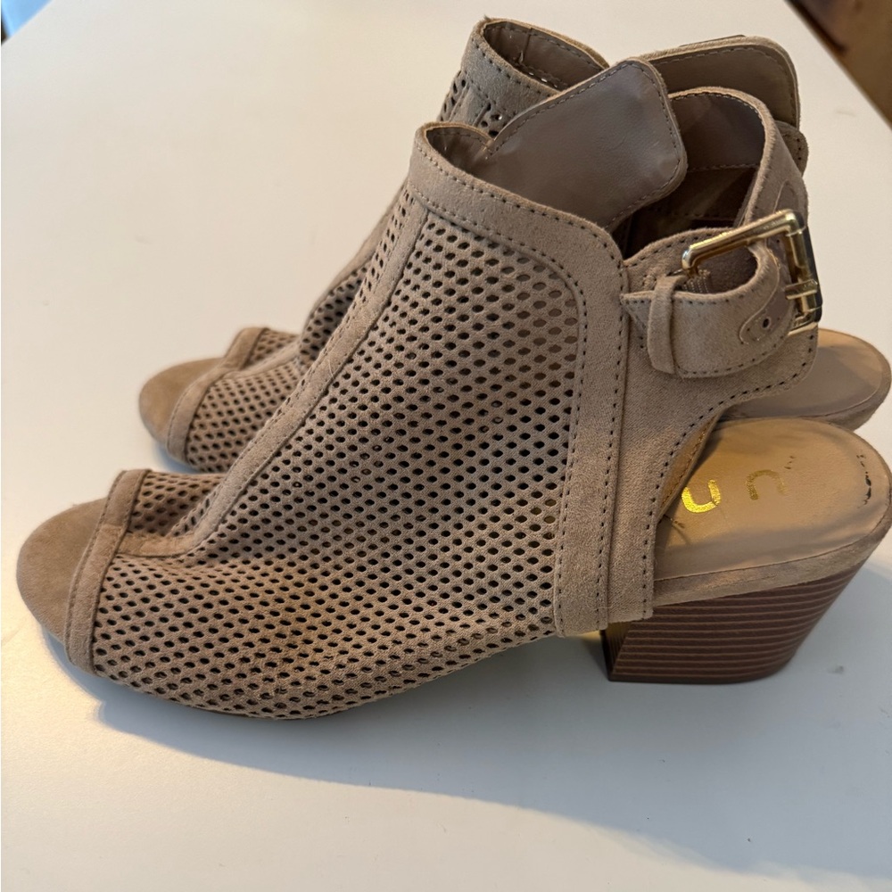 Unisa tan block heel booties 7